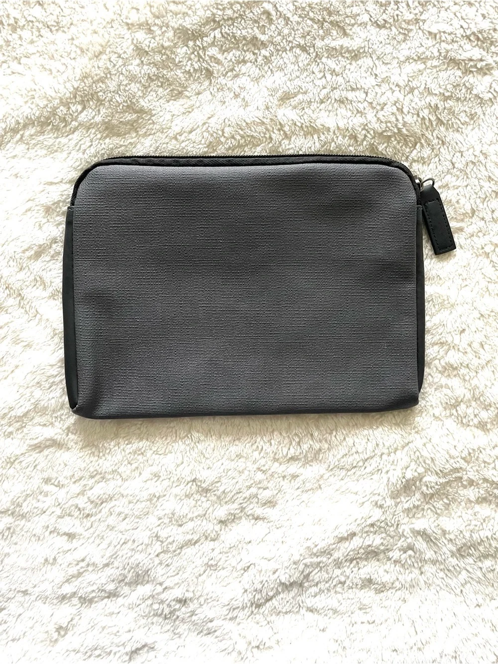 Tumi black gray